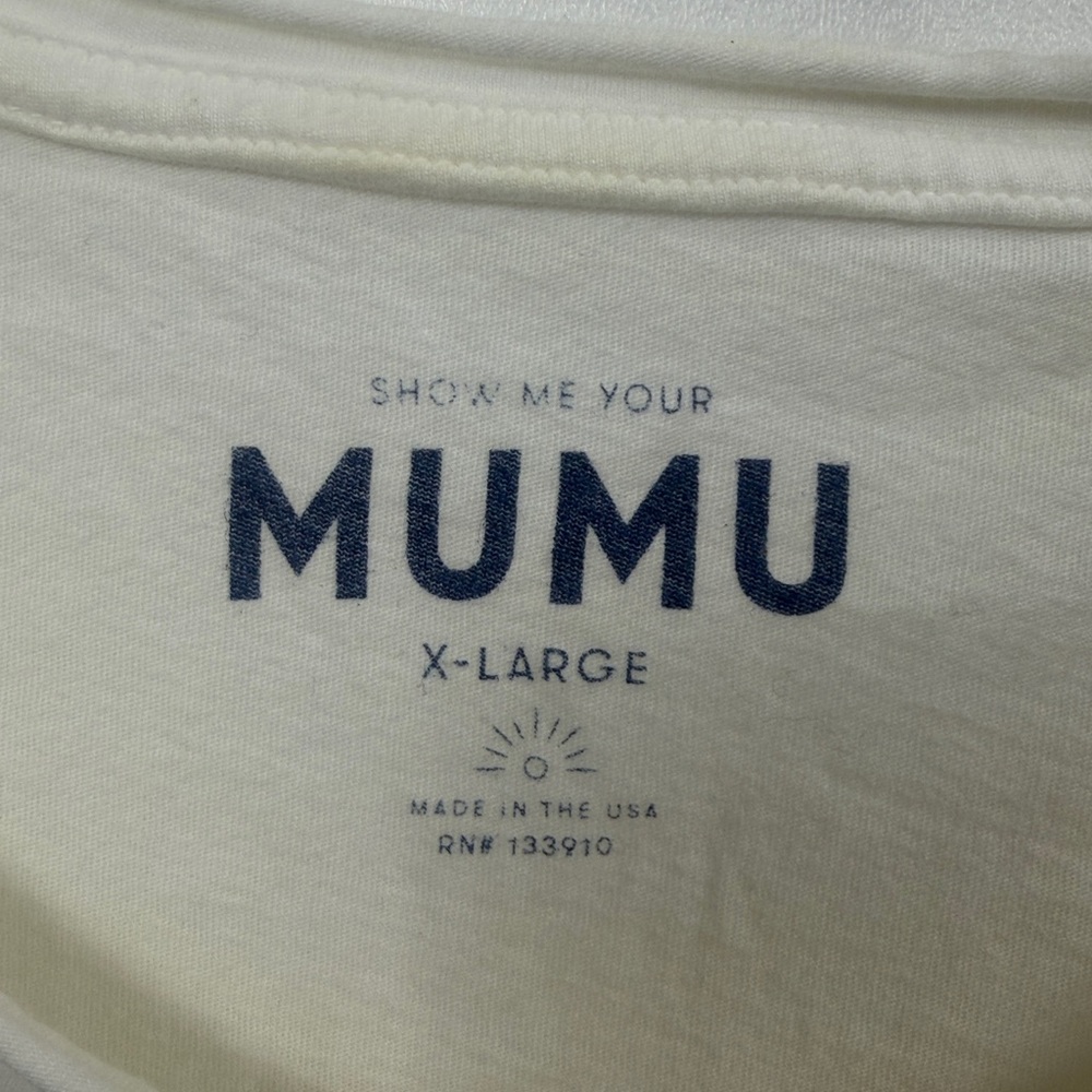 Show Me Your MuMu Women’s graphic short sleeve T- shirt size extra large. - Picture 4 of 7